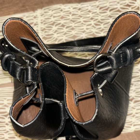 CALVIN KLEIN Bucket Bag - Picture 15 of 15